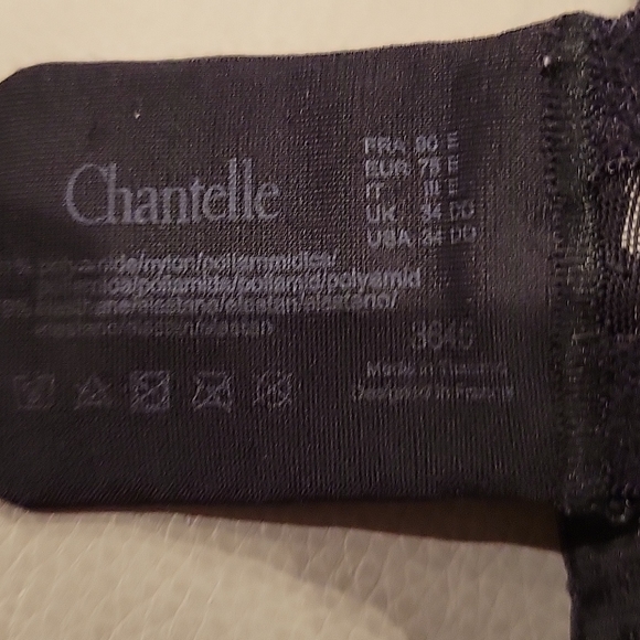 Chantelle Underwire Black Lace Bra - Picture 3 of 4